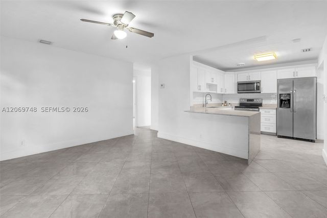 1640 NE 33rd St, Pompano Beach, FL 33064