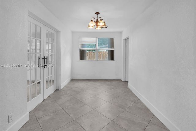 1640 NE 33rd St, Pompano Beach, FL 33064
