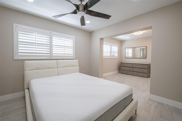 171 SE 6th Avenue, Deerfield Beach, FL 33441