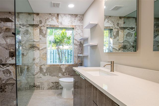 171 SE 6th Avenue, Deerfield Beach, FL 33441