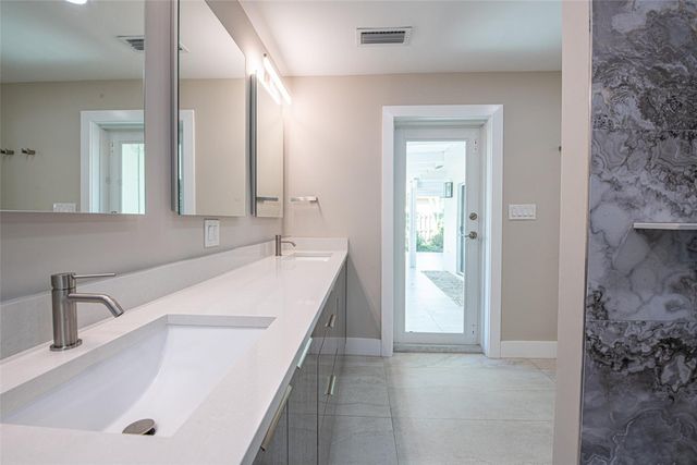 171 SE 6th Avenue, Deerfield Beach, FL 33441