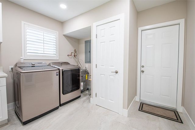 171 SE 6th Avenue, Deerfield Beach, FL 33441