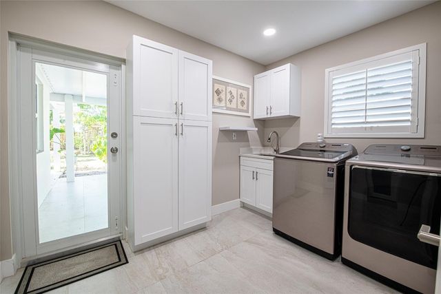 171 SE 6th Avenue, Deerfield Beach, FL 33441