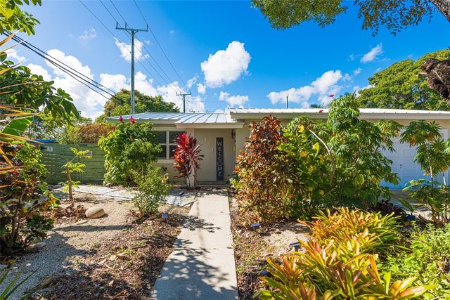 171 SE 6th Avenue, Deerfield Beach, FL 33441