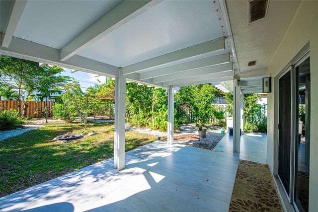 171 SE 6th Avenue, Deerfield Beach, FL 33441