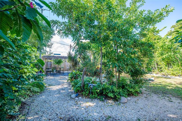 171 SE 6th Avenue, Deerfield Beach, FL 33441