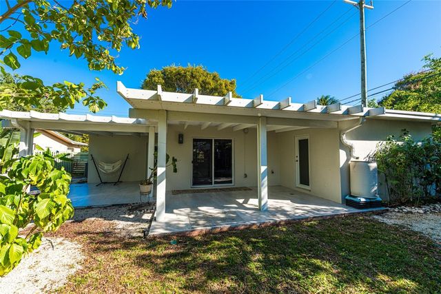 171 SE 6th Avenue, Deerfield Beach, FL 33441