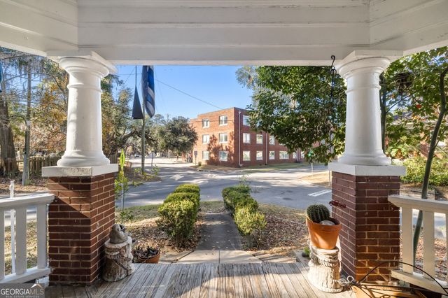 1812 E Gwinnett Street, Savannah, GA 31404