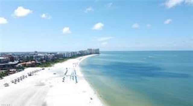 18001 Bluewater Drive, Naples, FL 34114