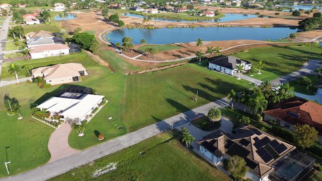 18001 Bluewater Drive, Naples, FL 34114
