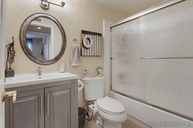5736 Laramie Way, San Diego, CA 92120