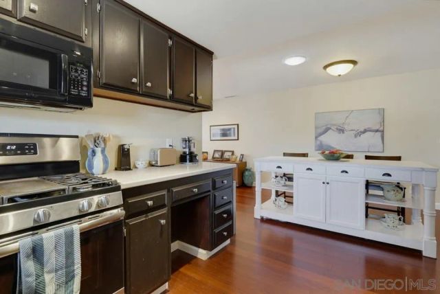 5736 Laramie Way, San Diego, CA 92120
