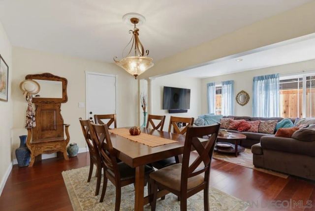 5736 Laramie Way, San Diego, CA 92120