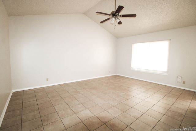 3223 Tree Grove, San Antonio, TX 78247