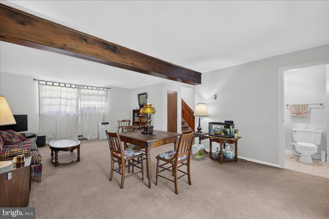 74 GLEN DR, Yardley, PA 19067