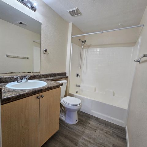 18416 N Cave Creek Road 2057, Phoenix, AZ 85032