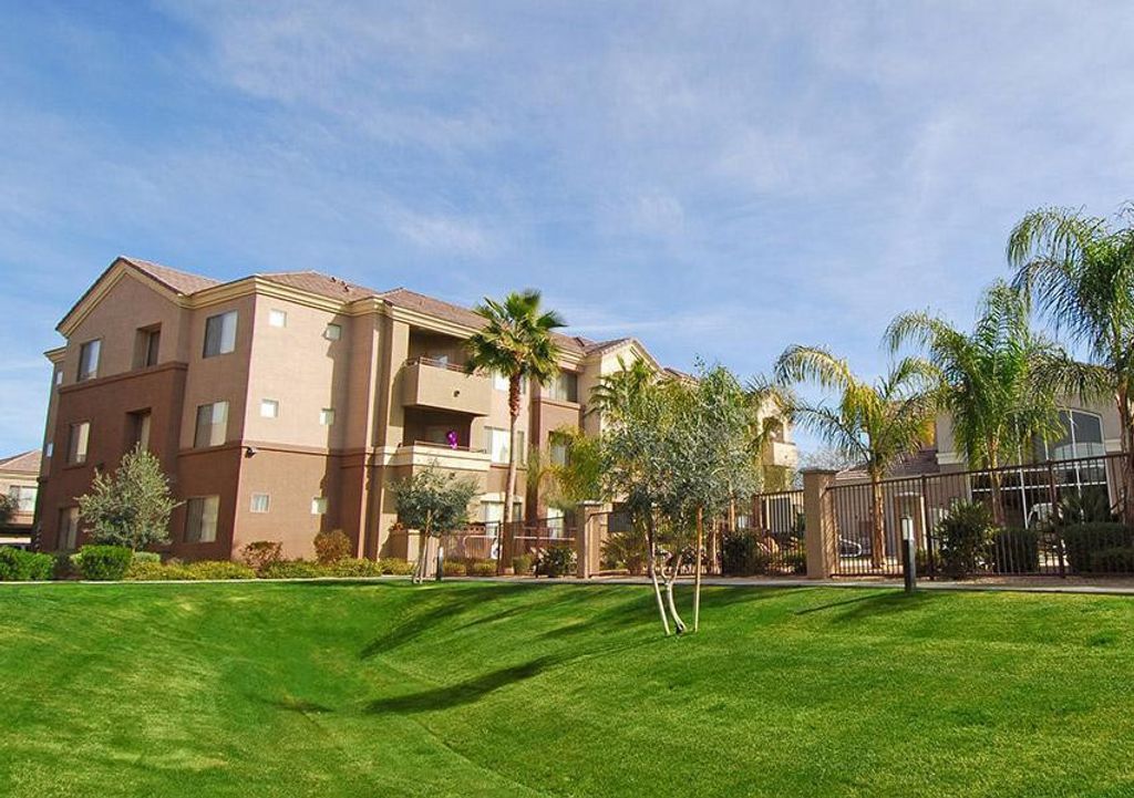 18416 N Cave Creek Road 2057, Phoenix, AZ 85032