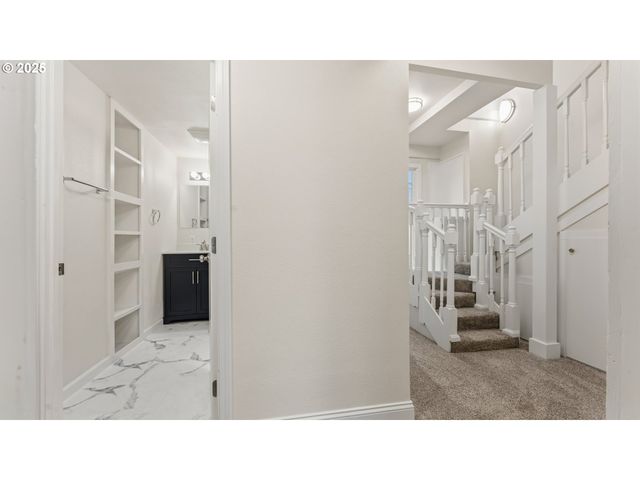 421 GOLDEN Ave, Coos Bay, OR 97420