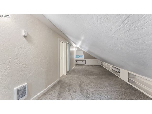 421 GOLDEN Ave, Coos Bay, OR 97420