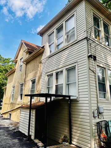 1005 N 5th Avenue, Maywood, IL 60153