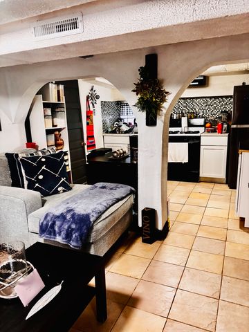 1005 N 5th Avenue, Maywood, IL 60153