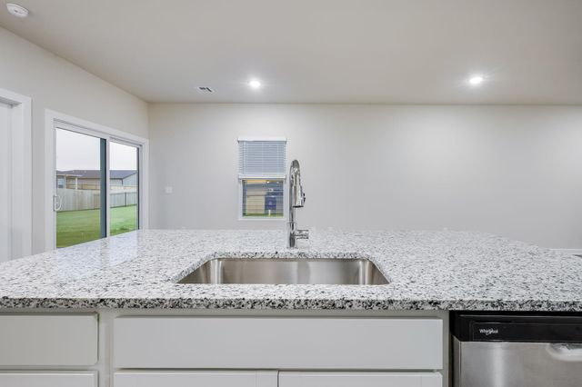 1778 W Redbud Lane, Goddard, KS 67052