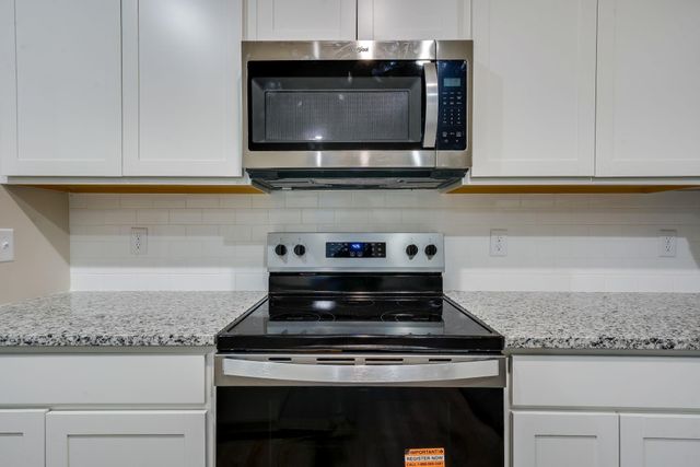 1778 W Redbud Lane, Goddard, KS 67052