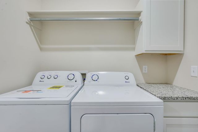 1778 W Redbud Lane, Goddard, KS 67052