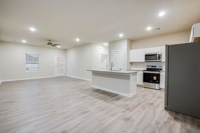 1778 W Redbud Lane, Goddard, KS 67052