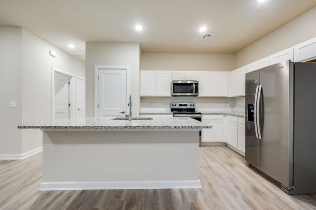 1778 W Redbud Lane, Goddard, KS 67052