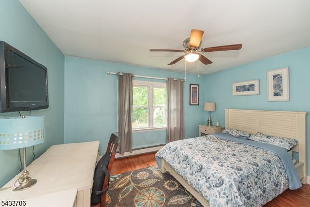 9 Albert St, West Milford Twp., NJ 07480