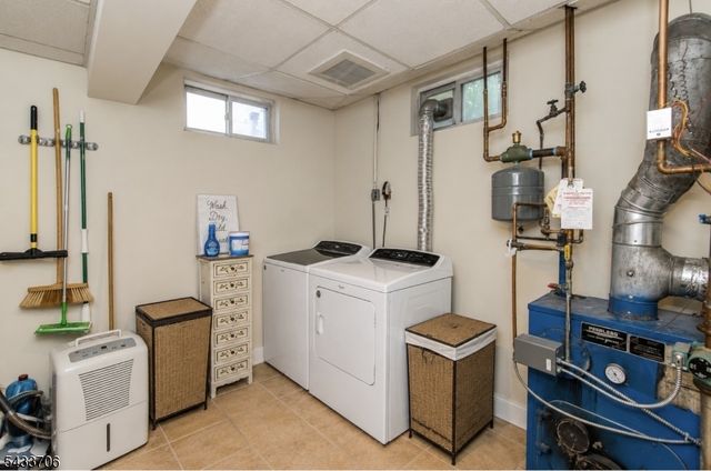 9 Albert St, West Milford Twp., NJ 07480