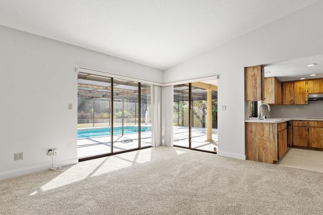 10206 LAKEVIEW DRIVE, New Port Richey, FL 34654