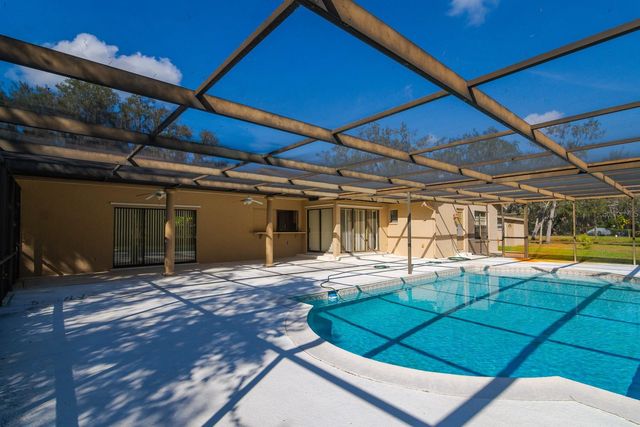 10206 LAKEVIEW DRIVE, New Port Richey, FL 34654