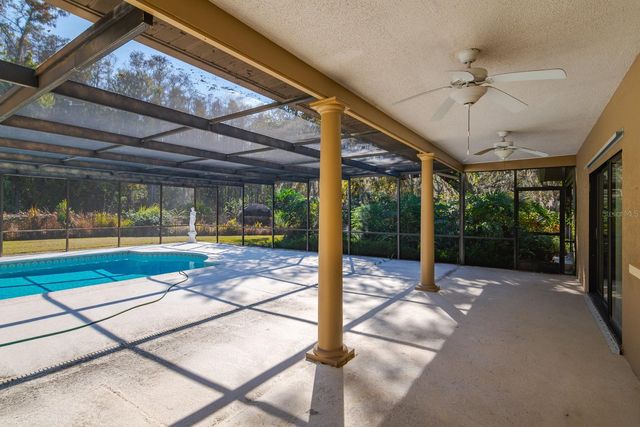 10206 LAKEVIEW DRIVE, New Port Richey, FL 34654