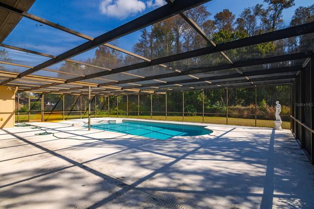 10206 LAKEVIEW DRIVE, New Port Richey, FL 34654