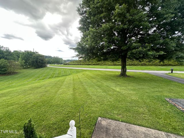 1726 Old Tusculum Road, Greeneville, TN 37745