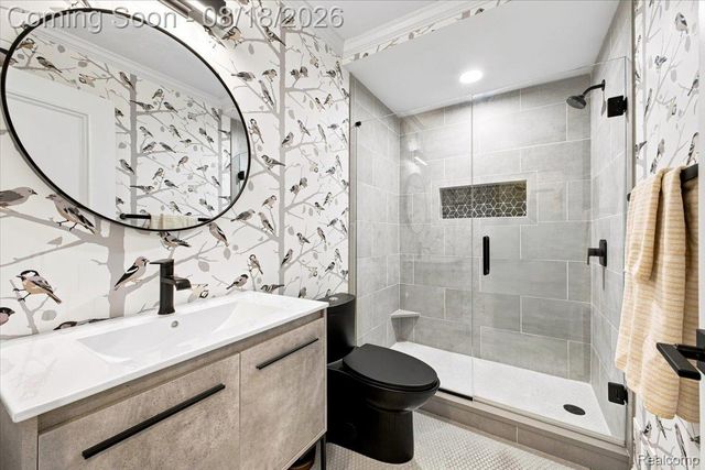853 Lone Pine Road, Bloomfield Hills, MI 48302