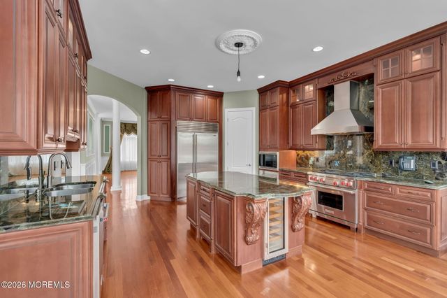 1 Embry Farm Road, Marlboro, NJ 07746