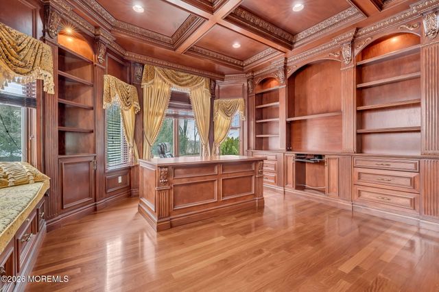 1 Embry Farm Road, Marlboro, NJ 07746