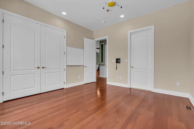 1 Embry Farm Road, Marlboro, NJ 07746