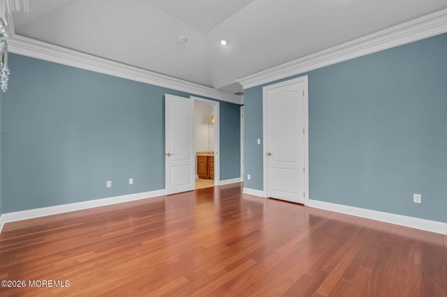 1 Embry Farm Road, Marlboro, NJ 07746