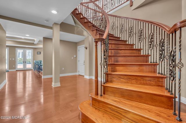 1 Embry Farm Road, Marlboro, NJ 07746