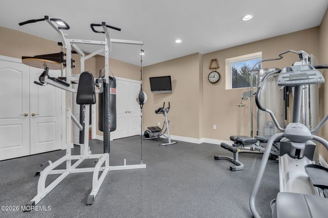 1 Embry Farm Road, Marlboro, NJ 07746