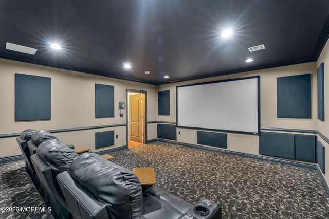 1 Embry Farm Road, Marlboro, NJ 07746