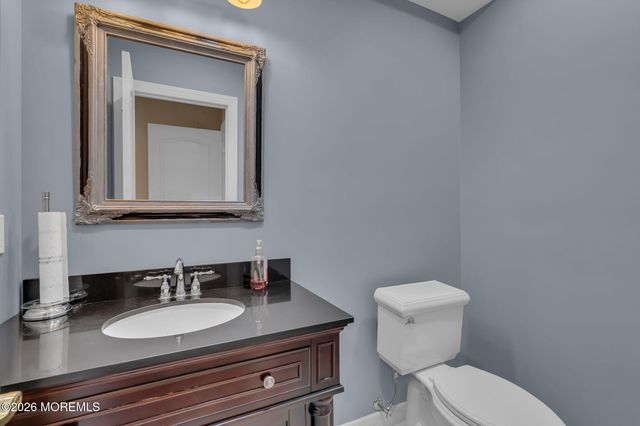 1 Embry Farm Road, Marlboro, NJ 07746