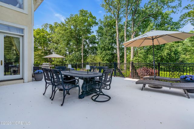 1 Embry Farm Road, Marlboro, NJ 07746