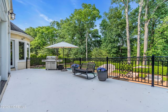 1 Embry Farm Road, Marlboro, NJ 07746