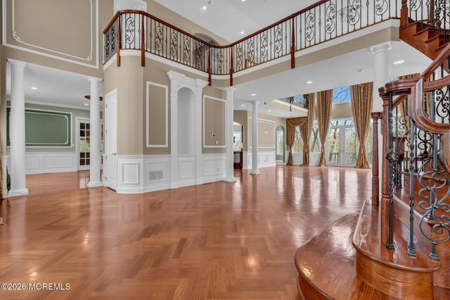 1 Embry Farm Road, Marlboro, NJ 07746