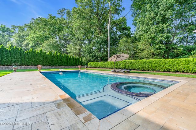 1 Embry Farm Road, Marlboro, NJ 07746